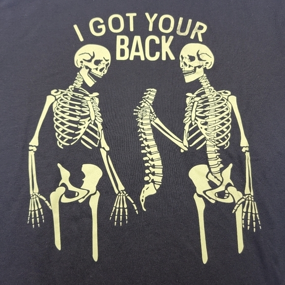NWT I got your back Skelleton skull funny Halloween tshirt - Picture 2 of 4